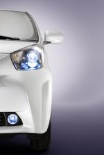 Toyota iQ 2008 года